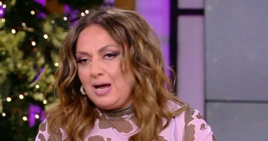 Σοφία Μουτίδου για Ιωάννα Τούνη: «Πρόκειται για ένα σκηνοθετημένο σίριαλ, έχω κουραστεί πάρα πολύ»