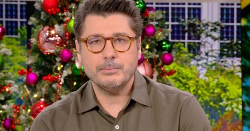 Λάμπρος Κωνσταντάρας – «Βόμβα» στον αέρα: «Εντός των ημερών θα έχουμε σοβαρή καταγγελία για γνωστό τραγουδιστή που αφορά σε σεξουαλική κακοποίηση»