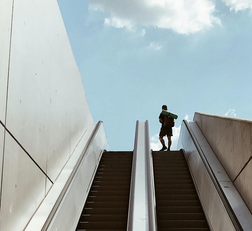 Μετρό: Έκλεψε το κινητό 74χρονου και… ζητούσε χρήματα για να το δώσει πίσω