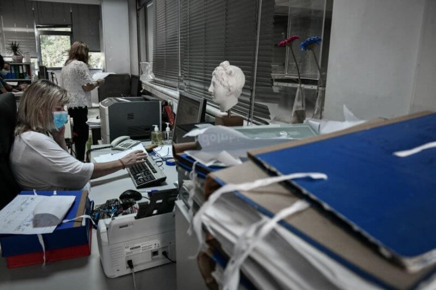 Χωριστές φορολογικές δηλώσεις συζύγων: Πλεονεκτήματα, μειονεκτήματα και τι ισχύει για τα επιδόματα