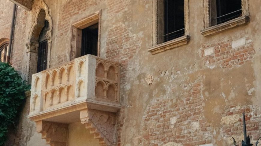 Σπίτι Ιουλιέτας στη Βερόνα: Φρένο στον υπερτουρισμό από τον δήμο