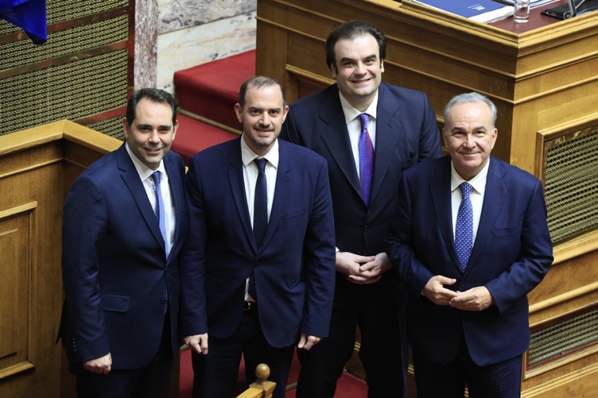 Προϋπολογισμός 2026 ψήφιση: Με 159 «ναι» και 136 «όχι» πέρασε από τη Βουλή