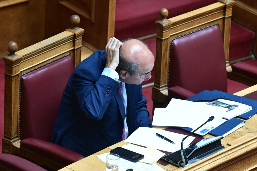 Προϋπολογισμός 2026 – Χατζηδάκης: Πρόσθετο πακέτο 160 εκατομμυρίων για στήριξη κτηνοτρόφων, βαμβακοπαραγωγών και σιτοπαραγωγών