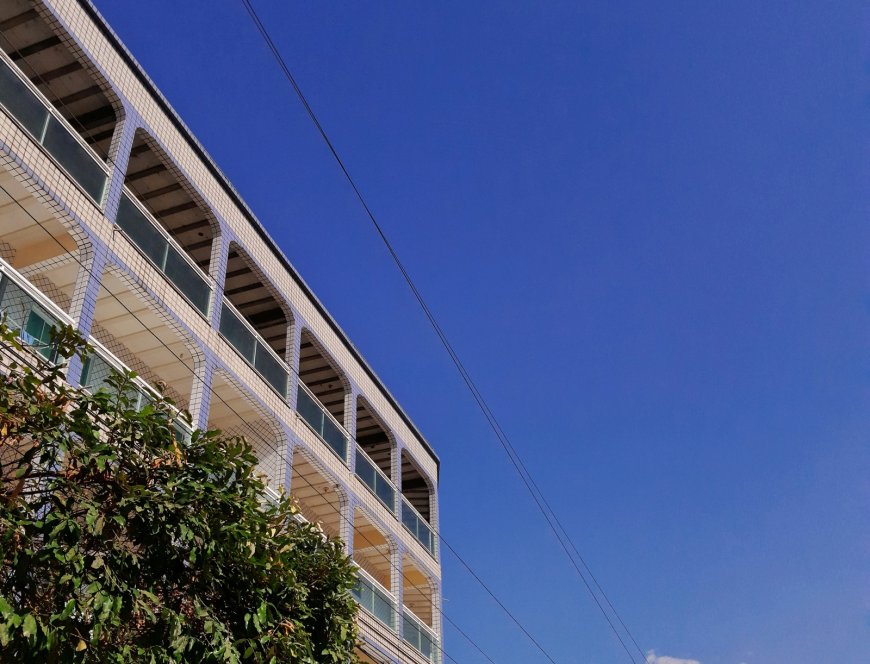 Κυψέλη μαχαίρωμα σε σχολείο: Μαθητές κλείδωσαν διευθυντές