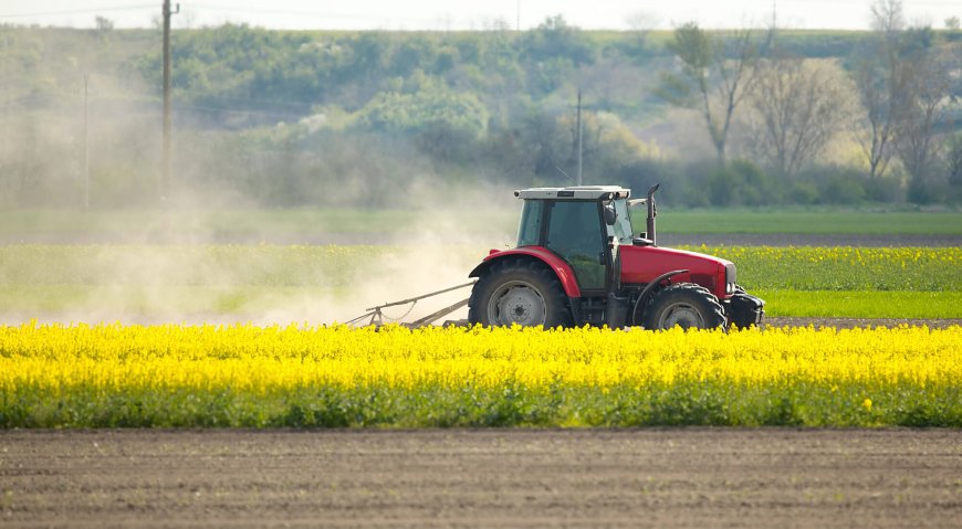 ΥΠΑΑΤ: 260 εκατ. € για Σχέδια Βελτίωσης – Προδημοσίευση τριών παρεμβάσεων για ανταγωνιστικότητα, νερό και ενέργεια