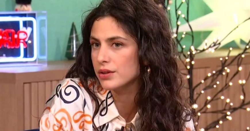 Φωτεινή Πελούζο: «Τα παιδικά μου χρόνια είναι πολύ δεμένα με την Ελλάδα»