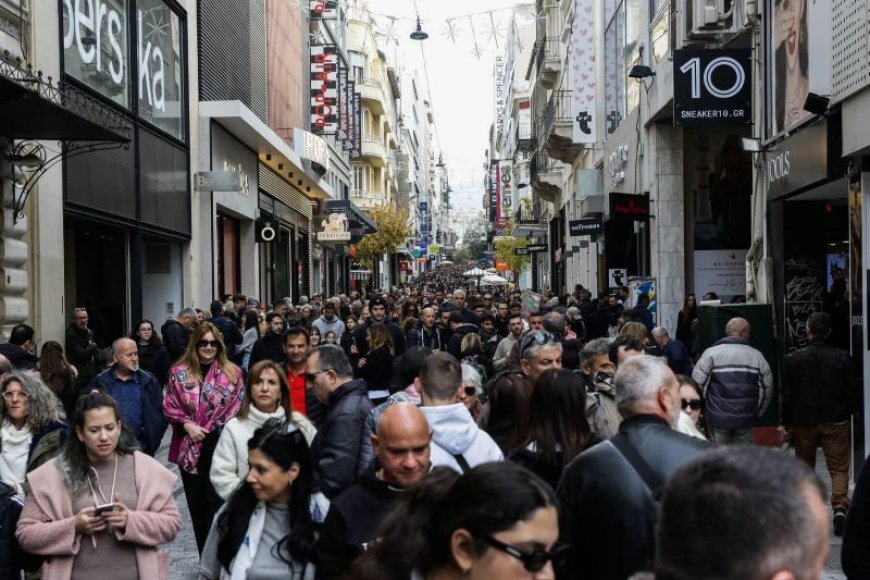 Λιανεμπόριο τζίρος: Πάνω από 4,5 δισ. ευρώ ο πήχης για τον Δεκέμβριο