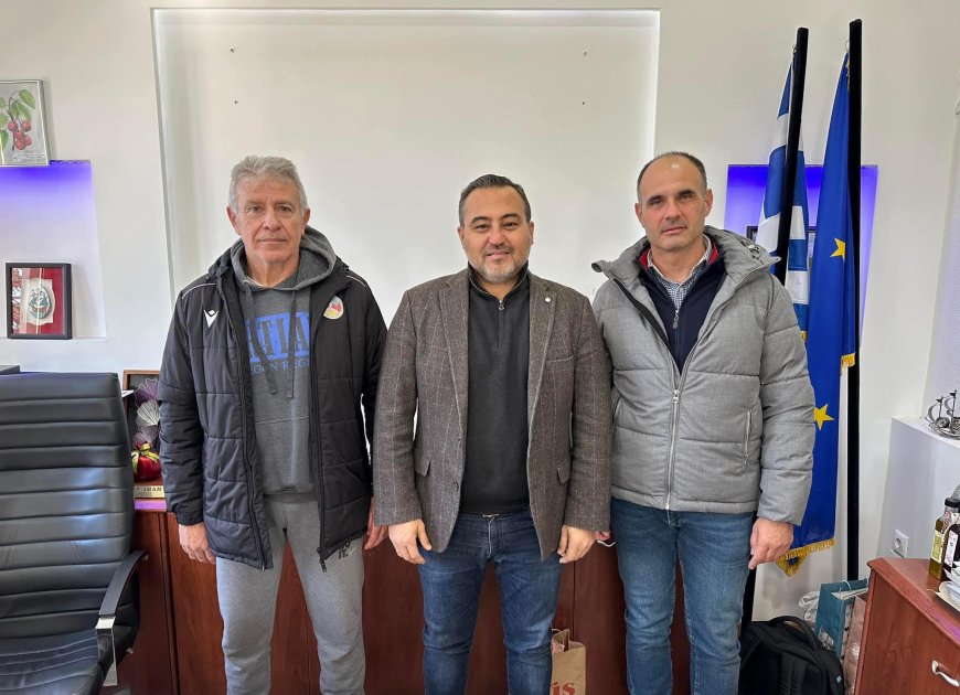 Εκπρόσωποι του συλλόγου ΠΑΣ Πρωταθλητών Κομοτηνής επισκέφθηκαν τον δήμαρχο Ιάσμου