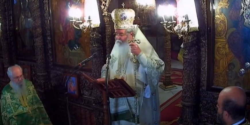 Μητροπολίτης Κοζάνης κήρυγμα: Όλοι κυκλοφορούν με ένα σκυλί πια, εκεί κατήντησε η Ελλάδα