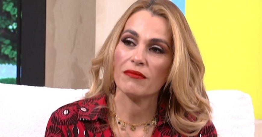 Τζένη Μπότση: «Δεν ήθελα να πω χωριάτισσα τη Βάνα Μπάρμπα, τους έλεγα να την αλλάξουμε την ατάκα»