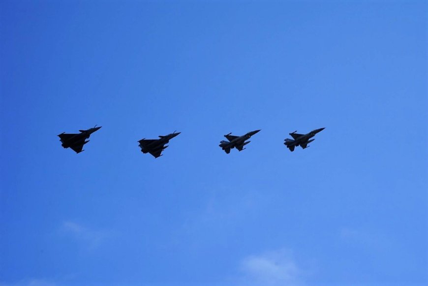 Ιαπωνία: Ιστορική στροφή στην αμυντική πολιτική