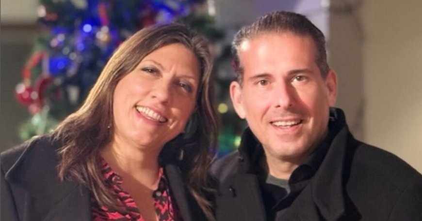 Ζωή Κωνσταντοπούλου και Διαμαντής Καραναστάσης σε χριστουγεννιάτικη διάθεση