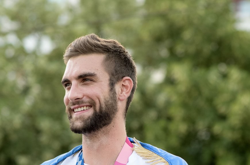 Οι καλύτεροι Βαλκάνιοι αθλητές για το 2025: Αντετοκούνμπο, Καραλής και Ντούσκος στη 10άδα