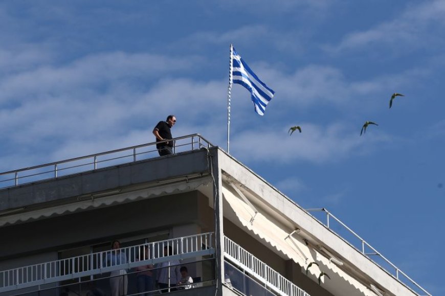 Από το brain drain στο brain retain: Γιατί η επιστροφή στην Ελλάδα γίνεται συνειδητή επιλογή ζωής