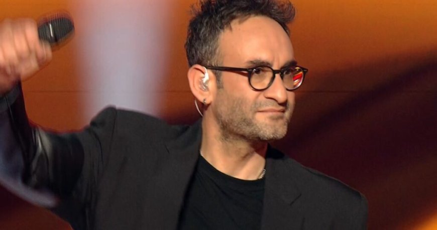 The Voice: Νικητής ο Κωνσταντίνος Κομοδρόμος από την ομάδα της Έλενας Παπαρίζου