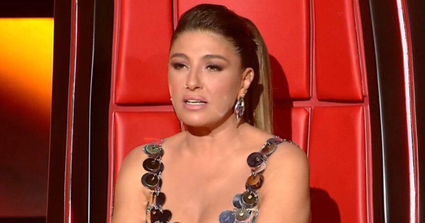 Συγκινεί η Έλενα Παπαρίζου στον τελικό του The Voice: «Χιλιαπλά πλουσιότερη από αγάπη»