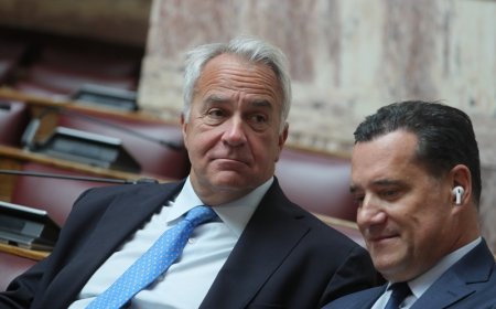 Άδωνις για Βαρουφάκη: “Συγγνώμη που τον είπα Καραγκιόζη, ο Καραγκιόζης είναι σεβαστή φιγούρα”