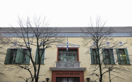 Δολοφονία 17χρονου Σέρρες: «Το παιδί μου θα πληρώσει», λέει η μάνα του 16χρονου