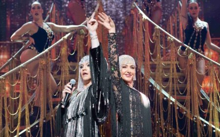 Θριαμβευτική πρεμιέρα για τον Τάκη Ζαχαράτο και την Έλενα Παπαρίζου στο NOX