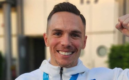 Πετρούνιας: Αποθέωση για τον Ολυμπιονίκη σε τσίρκο