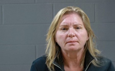 Στο The Evil Influencer υπάρχουν σκηνές που θα σε κάνουν να γυρίσεις το βλέμμα σου αλλού