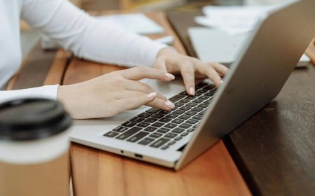 Χειμερινές εκπτώσεις 2026: Πώς να προστατευτείτε από phishing και απάτες στις online αγορές