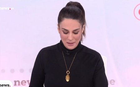 «Έσπασε» με λυγμούς η Αλεξάνδρα Δουβαρά ανακοινώνοντας στον αέρα τον θάνατο του φίλου της: «Με συγχωρείτε, κυρίες και κύριοι»