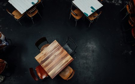 Πλάτωνας – Πανεπιστήμιο Τέξας: Μια θεσμική διολίσθηση στην ανώτατη εκπαίδευση.