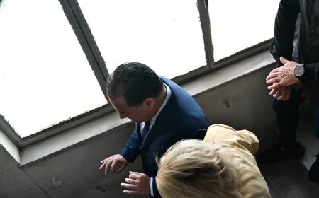 Γεωργιάδης – Γεννηματάς: Η καρδούλα στη γυναίκα που «κατέστρεψε την προπαγάνδα της αριστεράς»