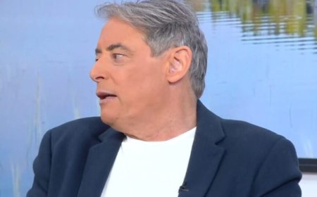 Ιορδάνης Χασαπόπουλος για τον θάνατο του Γιώργου Παπαδάκη: «Βγαίνουν τώρα κάποιοι και λένε “ήσουν δάσκαλος”, υποκριτές, από πίσω έλεγαν τα χειρότερα»