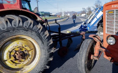 Στην τελική ευθεία για το ραντεβού της Δευτέρας στο Μαξίμου: Τι θα ζητήσουν οι 25+6 από τον Πρωθυπουργό