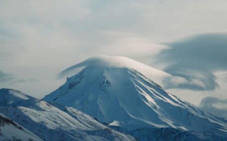 Καμτσάτκα: Τα 4 μέτρα έφτασε το χιόνι στην περιοχή