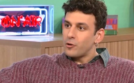 Rikki για το Agapi: «Αυτό το τραγούδι είναι ένα “παιχνίδι” που έφτιαξα με τον μπαμπά μου»