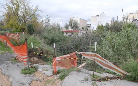 Κακοκαιρία Αττική: Καθίζηση στο ρέμα Πικροδάφνης – Σε αυξημένη επιφυλακή οι Αρχές