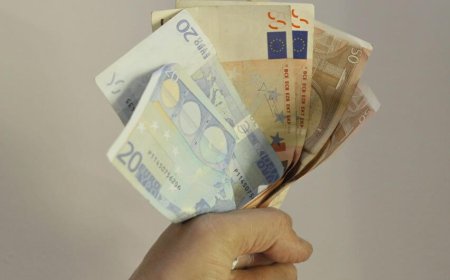 Αφορολόγητες παροχές για μισθωτούς και συνταξιούχους – Τι δεν επιβαρύνεται με φόρο