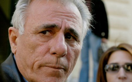 Πέθανε ο Σπύρος Καρατζαφέρης