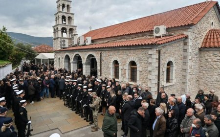 Κηδεία λιμενικού: H Βουλή «υιοθετεί» το παιδί του άτυχου 53χρονου που έχασε τη ζωή του