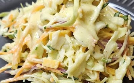 Λαχανοσαλάτα με γιαούρτι ..Εύκολη και πολύ νόστιμη !!!!