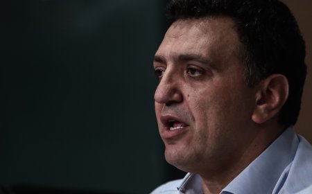 Παιδί Λιμενικού: «Καρφί» Κακλαμάνη κατά Κικίλια για την υιοθεσία