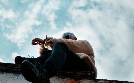 Βία ανηλίκων: Άγριος ξυλοδαρμός 13χρονου στον Άλιμο