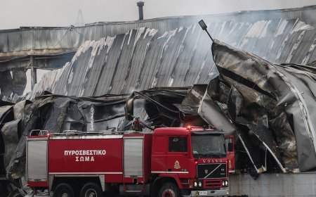Φωτιά στα Τρίκαλα: Σοκ από την αδιανόητη τραγωδία στο εργοστάσιο «Βιολάντα»