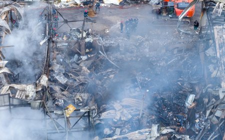 Τραγωδία στη Βιολάντα: Καπνίζει ακόμη το εργοστάσιο, έλιωσε ακόμα και ο χάλυβας