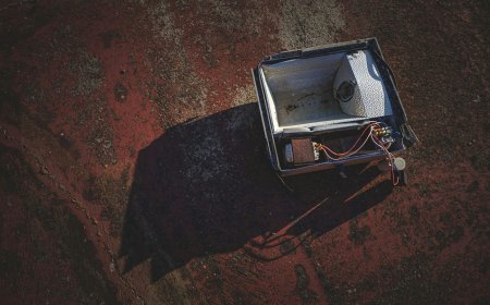 ΕΥΑΘ ατύχημα: Σοκάρει το βίντεο από την έκρηξη του αγωγού