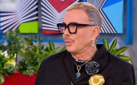 Λάκης Γαβαλάς για Eurovision: «Έχεις δει εσύ κάτι γευστικό στην ΕΡΤ;»