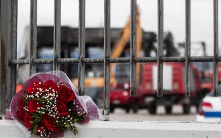 Βιολάντα φωτιά: «Τα παιδιά θα ψάχνουν τις μαμάδες τους», είπε με λυγμούς ο σύζυγος της 42χρονης Βάσως