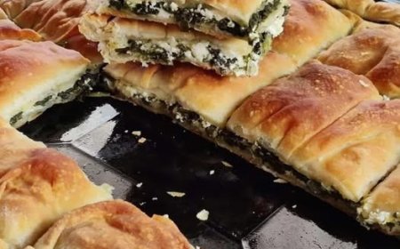 Φανταστικη πίτα!! Με υπέροχο τραγανό φύλο!!!