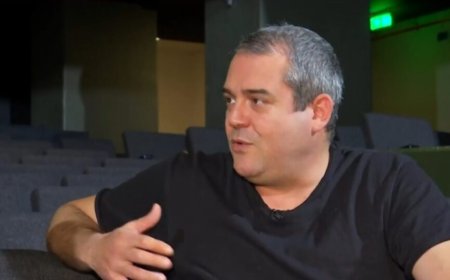 Πυγμαλίων Δαδακαρίδης: «Συνήθως δεν μου αρέσω καθόλου, τι θα αλλάξει αν μπω στο Netflix;»