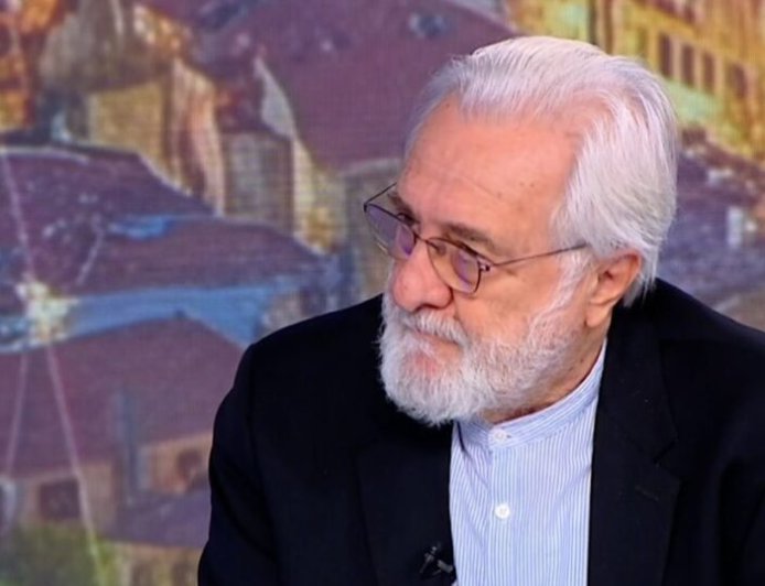 Γιάννης Σμαραγδής: «Είναι λίγο πιο πέρα από ιδεολογία, ο πόλεμος που κάνουν ορισμένοι, είναι ένας εθνομηδενισμός που υπηρετούν διάφοροι»