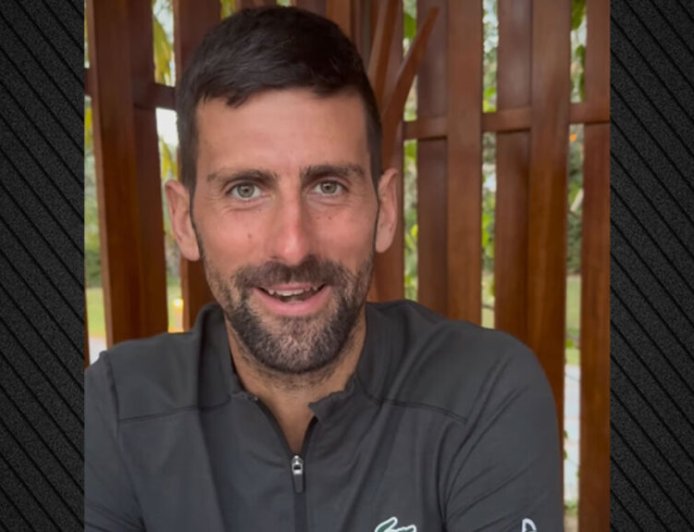 Ο Τζόκοβιτς ευχήθηκε «καλή χρονιά» σε πολλές γλώσσες με πρώτη τα.. ελληνικά!