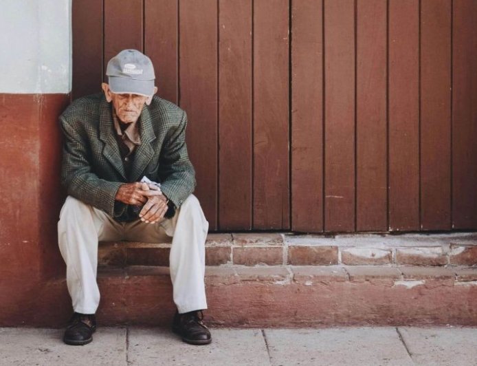 Συντάξεις Φεβρουαρίου 2026: Ημερομηνίες καταβολής για μισθωτούς και μη μισθωτούς